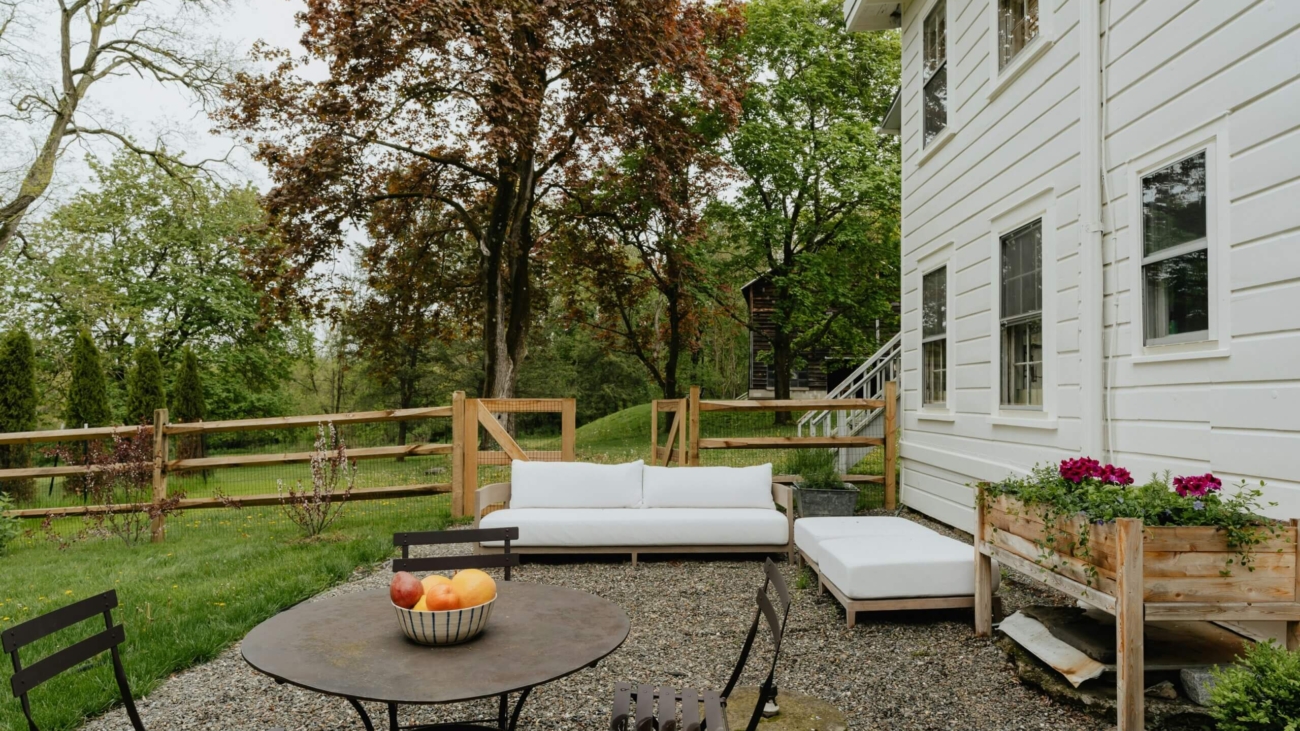 clay-banks-OtBwtMTTxWQ-unsplash