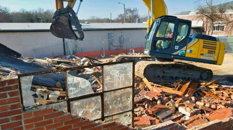 gene-gallin-E6KM98Q_d4o-unsplash