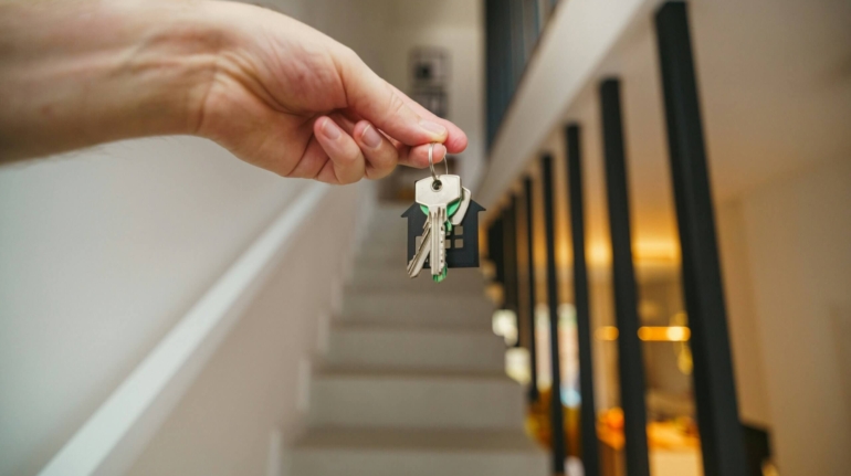 jakub-zerdzicki-V7Q94jc04wQ-unsplash